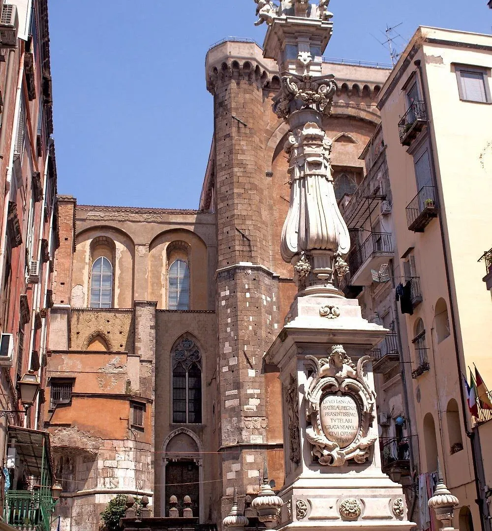 Somnia Luxury Rooms Naples Guest house